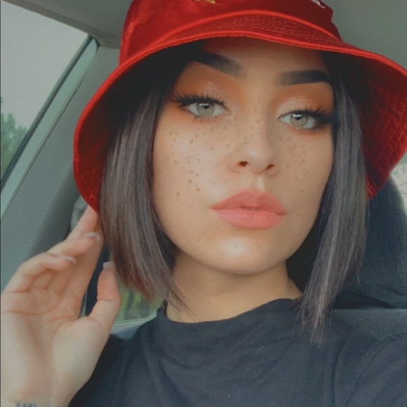 lucky_riah